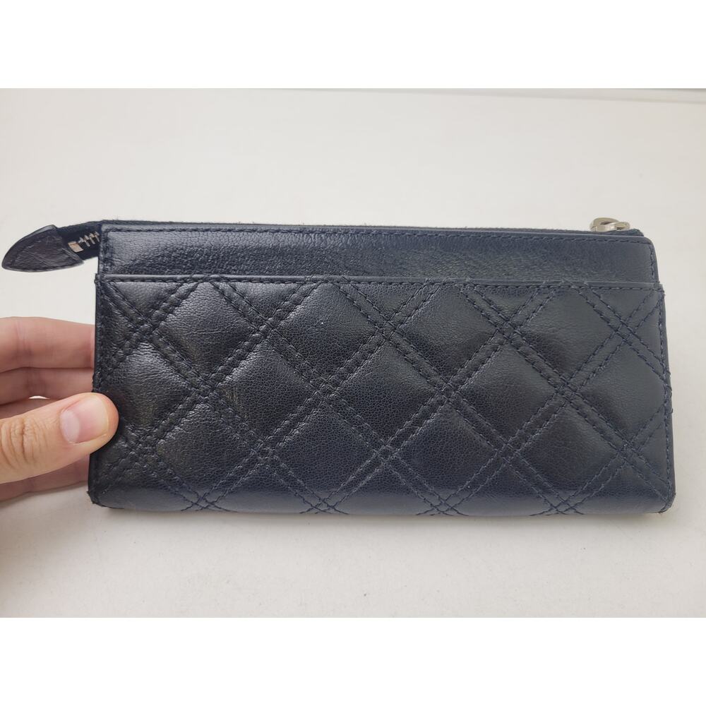 Marc Jacobs Quilted Black Leather Push Lock Zip Clutch Wallet - Picture 2 of 10